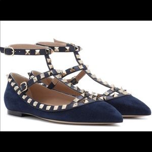 Valentino rockstud flats in suede marine blue
